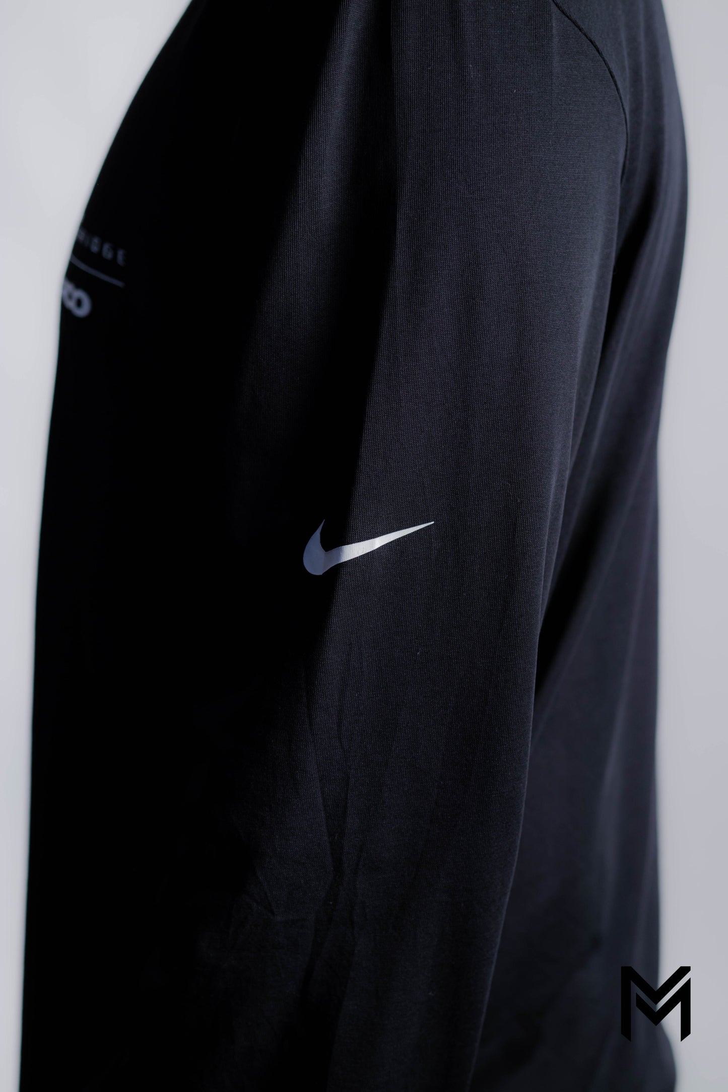 Playera manga larga Nike (EG)